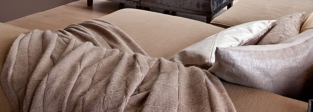 Knitted Mohair Croco Livingroom