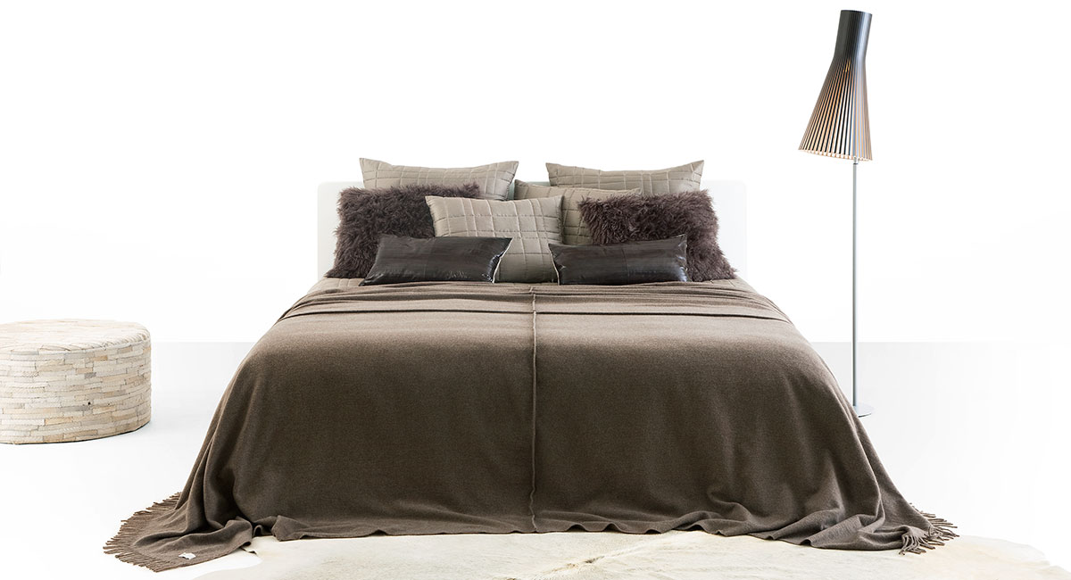 Alter Ego Bedroom Judy in taupe colours