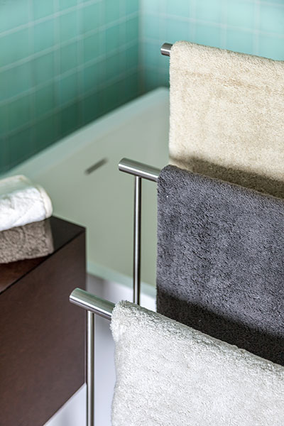 custom made bathtowels