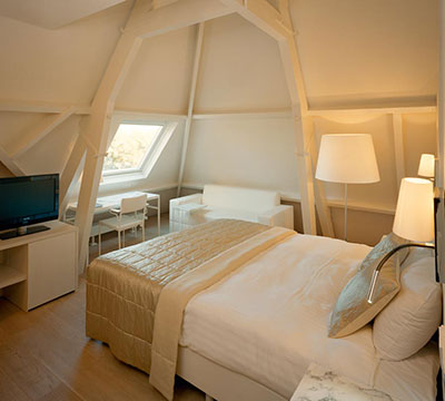 Hotel Arena Amsterdam the Netherlands MrsMe bedspread and cushions