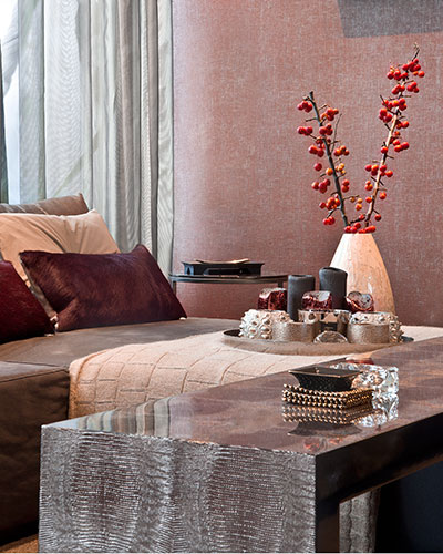 Livingroom with plaid knitted mohair Croco