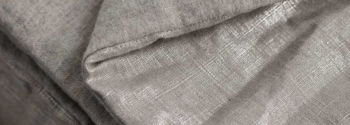 Bedsprei Silver Pad in zilverkleurig gecoat linnen