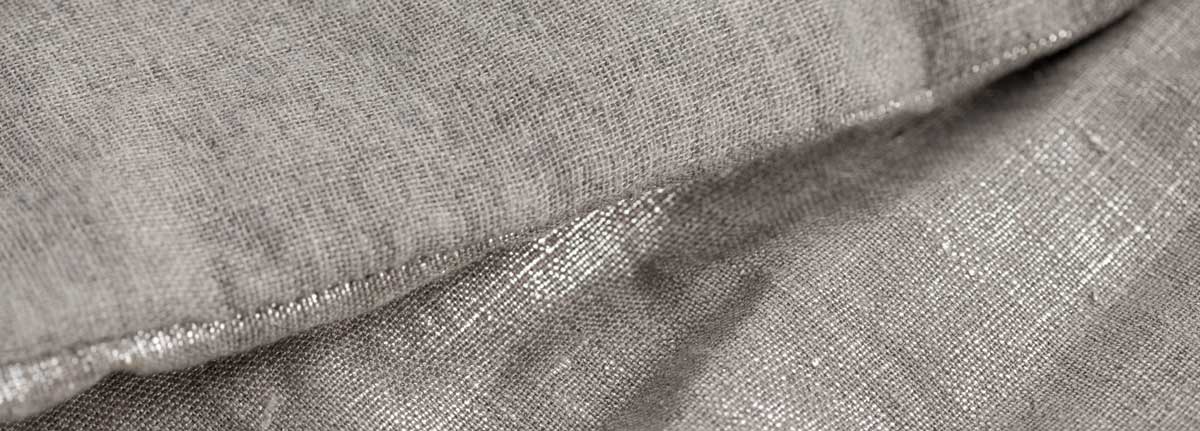 Bedsprei Silver Pad in zilverkleurig gecoat linnen