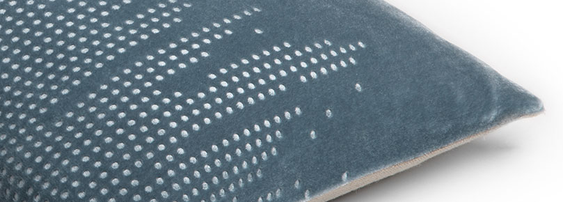 Sierkussen Cascade LightPetrol Detail