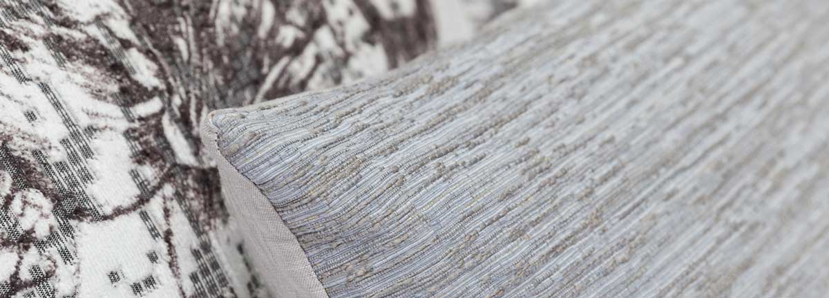 Sierkussen Link Silver Grey detail