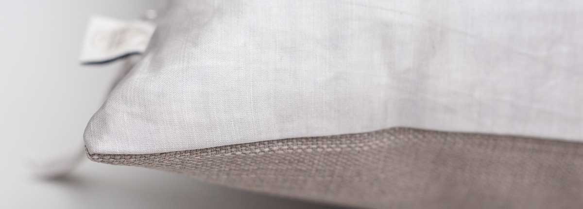 Sierkussen Noble Silvergreen linnen viscose 