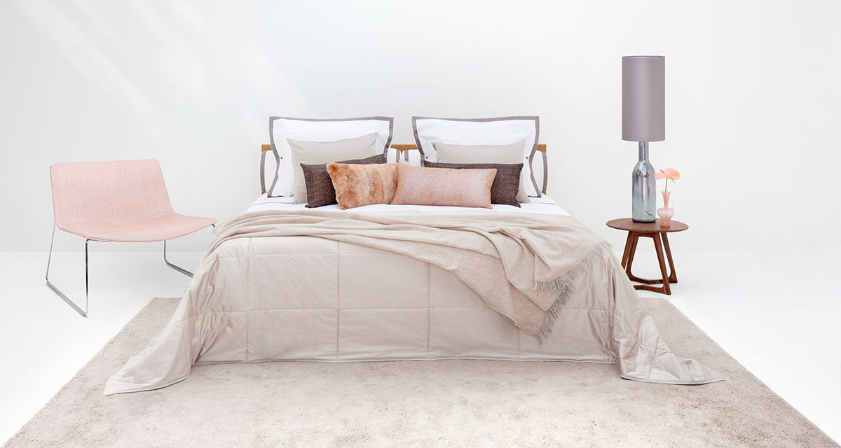 The Glass House - Bedroom Salon