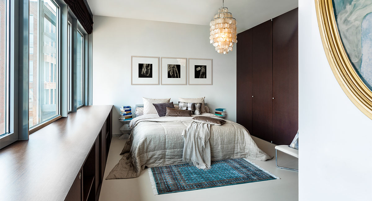 The Glass House - Bedroom Oyster Bar