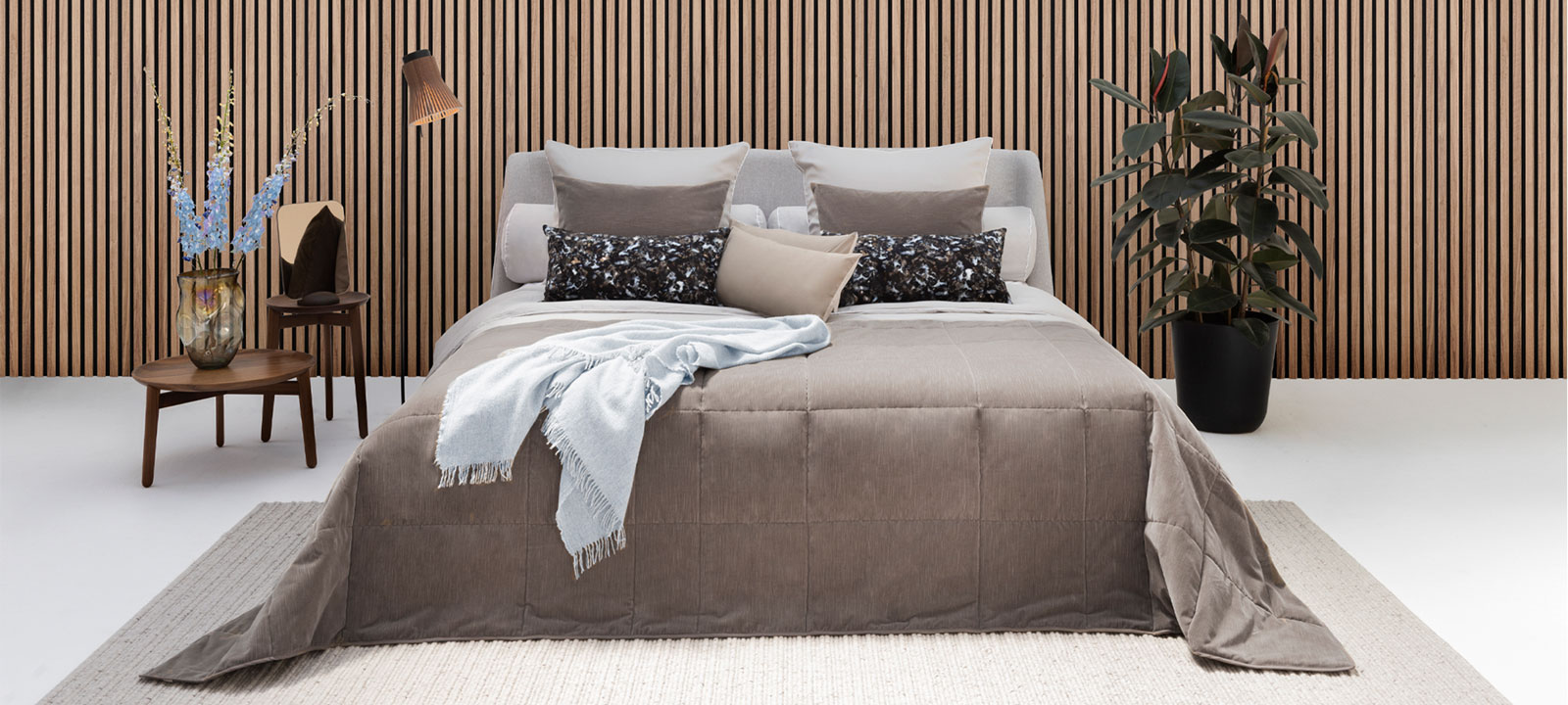 Wonderlust setting Mirage