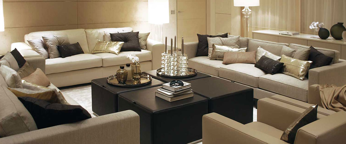 Icon Yacht cushions and plaids by Mrs.Me