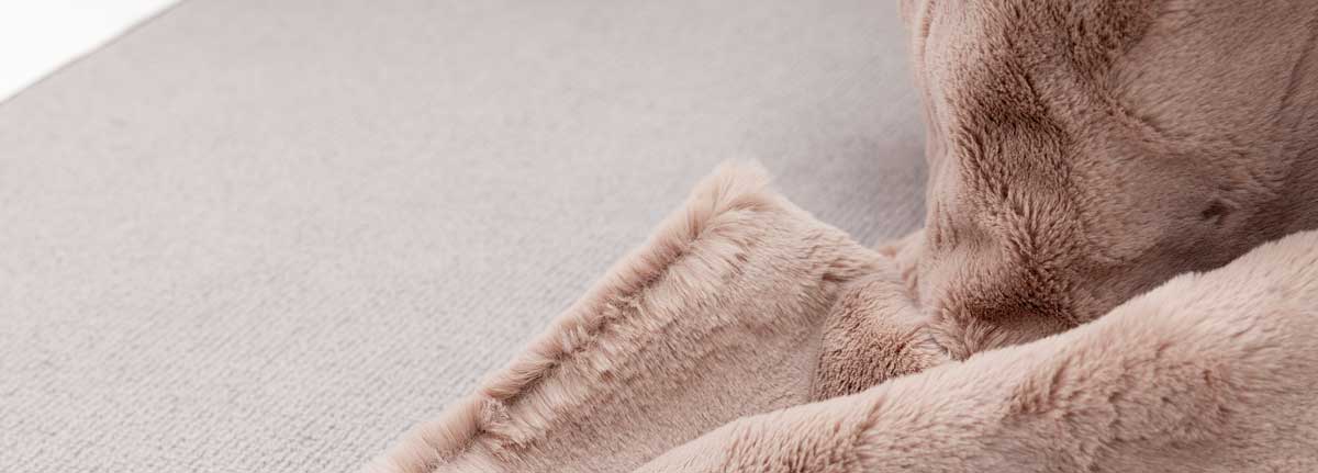 bedendspread faux fur Caprice