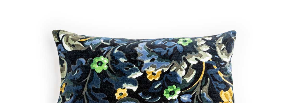 Cushion Fleur Electric Blue