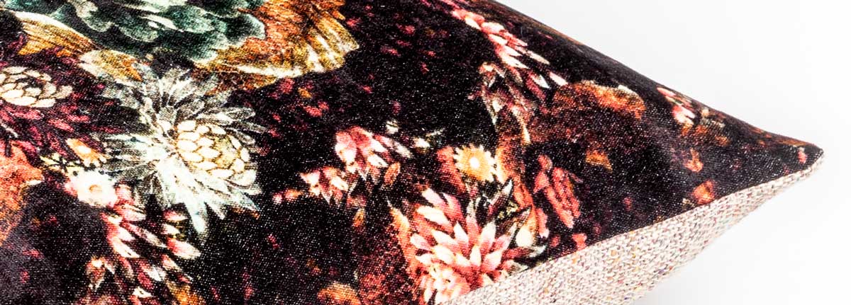 Cushion Lily Multidark 