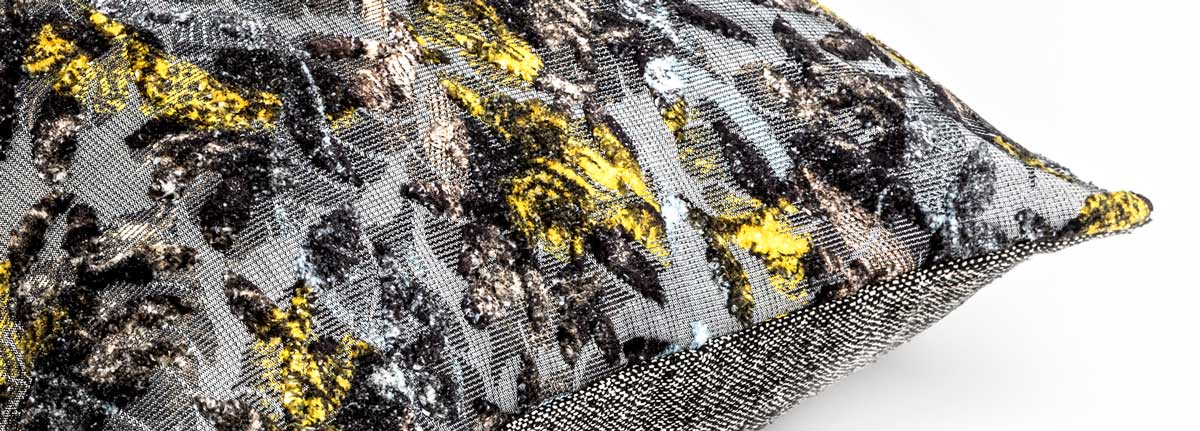 Cushion Tiger Multiblack