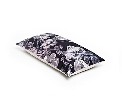 Mrs.Me Cushion Vintage Flowers Black and White