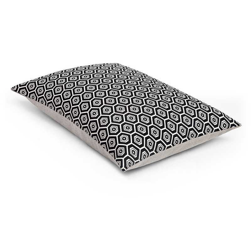 Cushion Eye OffwhiteBlack