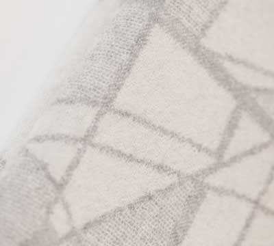 Crystalline blanket lightgrey offwhite